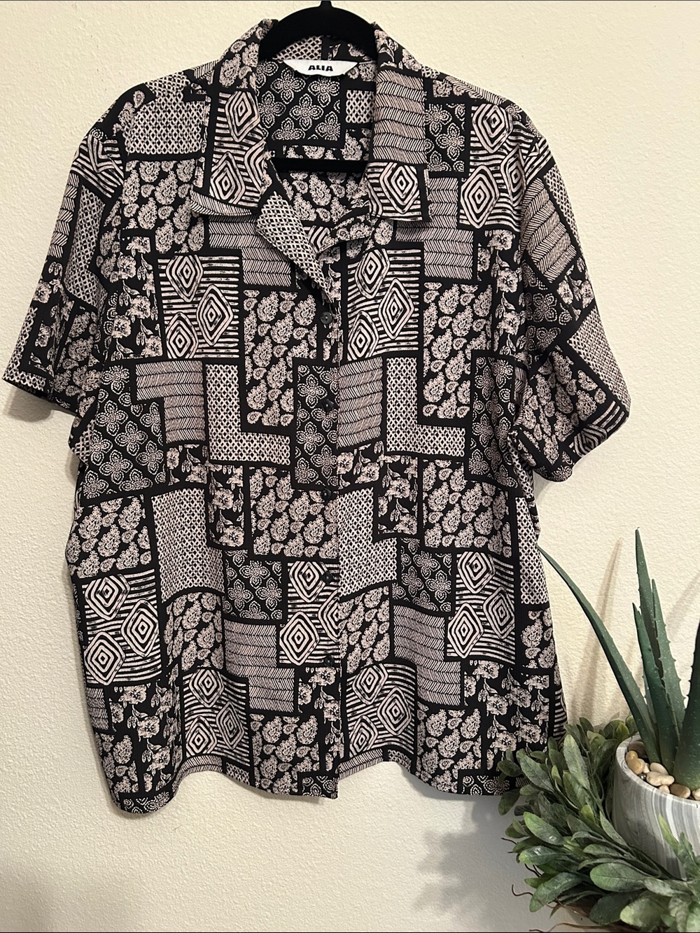 Alia Black and Tan Button-Down Blouse